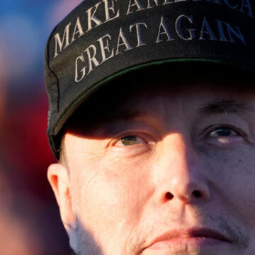 Маск і Трамп: зв'язок, створений через мерч