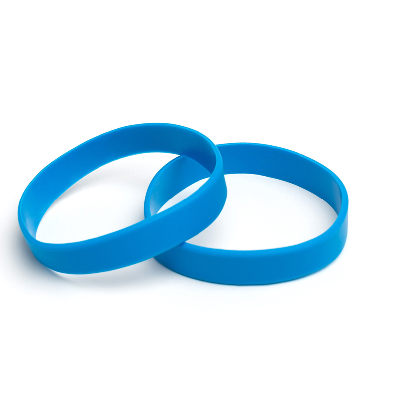 блакитні силіконові браслети з логотипом