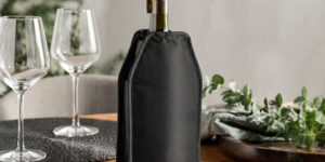 BLEND нейлоновий чохол для охолодження пляшки з шампанським на столі