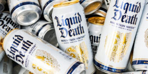 Інкрементальність у маркетингу на прикладі бренду Liquid Death — банки води як символ нового підходу до оцінки реклами